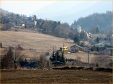 train jaune