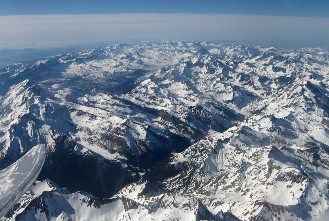 vue ouest depuis la verticale de Gavarnie